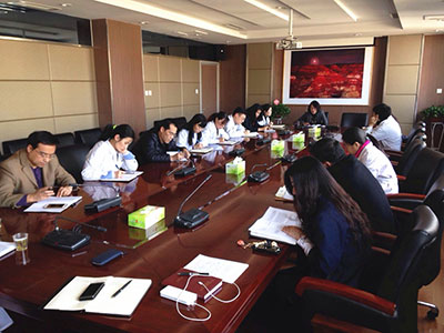 绩效考核#次专题讨论会现场.jpg 绩效考核#次专题讨论会现场.jpg