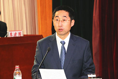 徐钧院长作工作报告.jpg