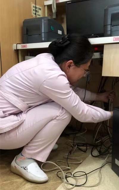 2071700685.jpg 2071700685.jpg