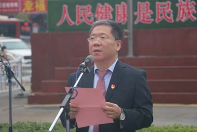 院所长张桓虎在升旗仪式上致辞.jpg 院所长张桓虎在升旗仪式上致辞.jpg