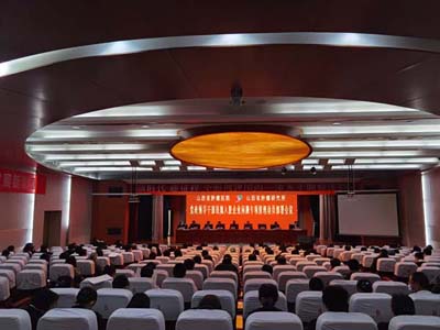 院党委召开党政领导干部违规入股企业问题专项清理动员部署会议.jpg