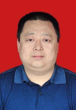 李昱昆.jpg