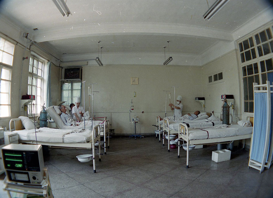 90年代病房图片